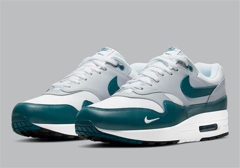 air max 1 lv 8|nike air max lv8.